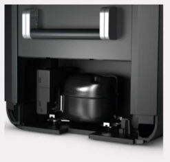 Dometic CFX3 45 Portable Compressor Fridge And Freezer Cool Box 40L 17 Dometic CFX3 45 Portable Compressor Fridge And Freezer Cool Box 40L -Outdoor Gear Store CFX 35 freezer 2 98199.1581593448