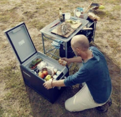 Dometic CFX3-75DZ Mobile Dual Zone Compressor Cool Box Fridge And Freezer -Outdoor Gear Store CFX3 95DZ coolbox freezer action 58445.1581609438