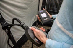 Vango Zephyr Airbeam Digital Electric Awning Pump -Outdoor Gear Store airbeam zephyr pump 2 28063.1612366447