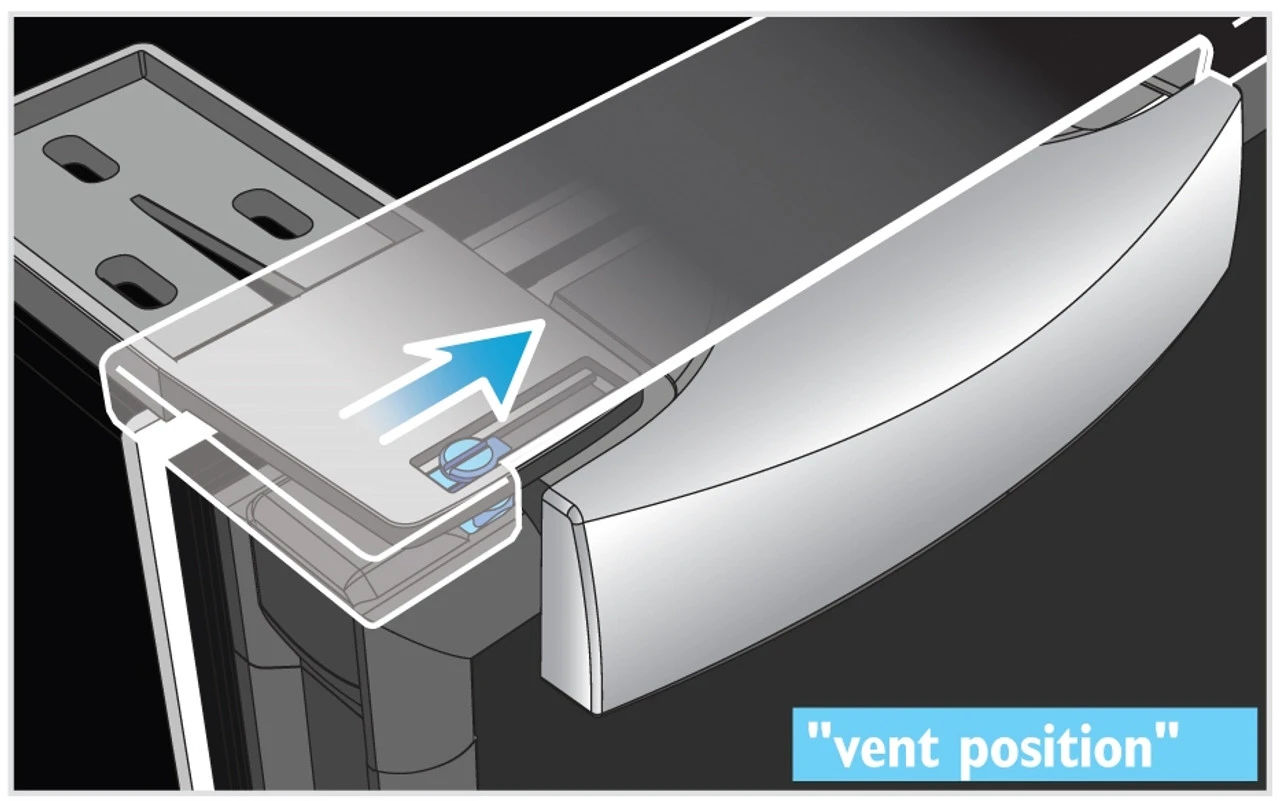Vitrifrigo C42L 12/24v Marine & Caravan Compressor Fridge 8 Vitrifrigo C42L 12/24v Marine & Caravan Compressor Fridge - Image 6