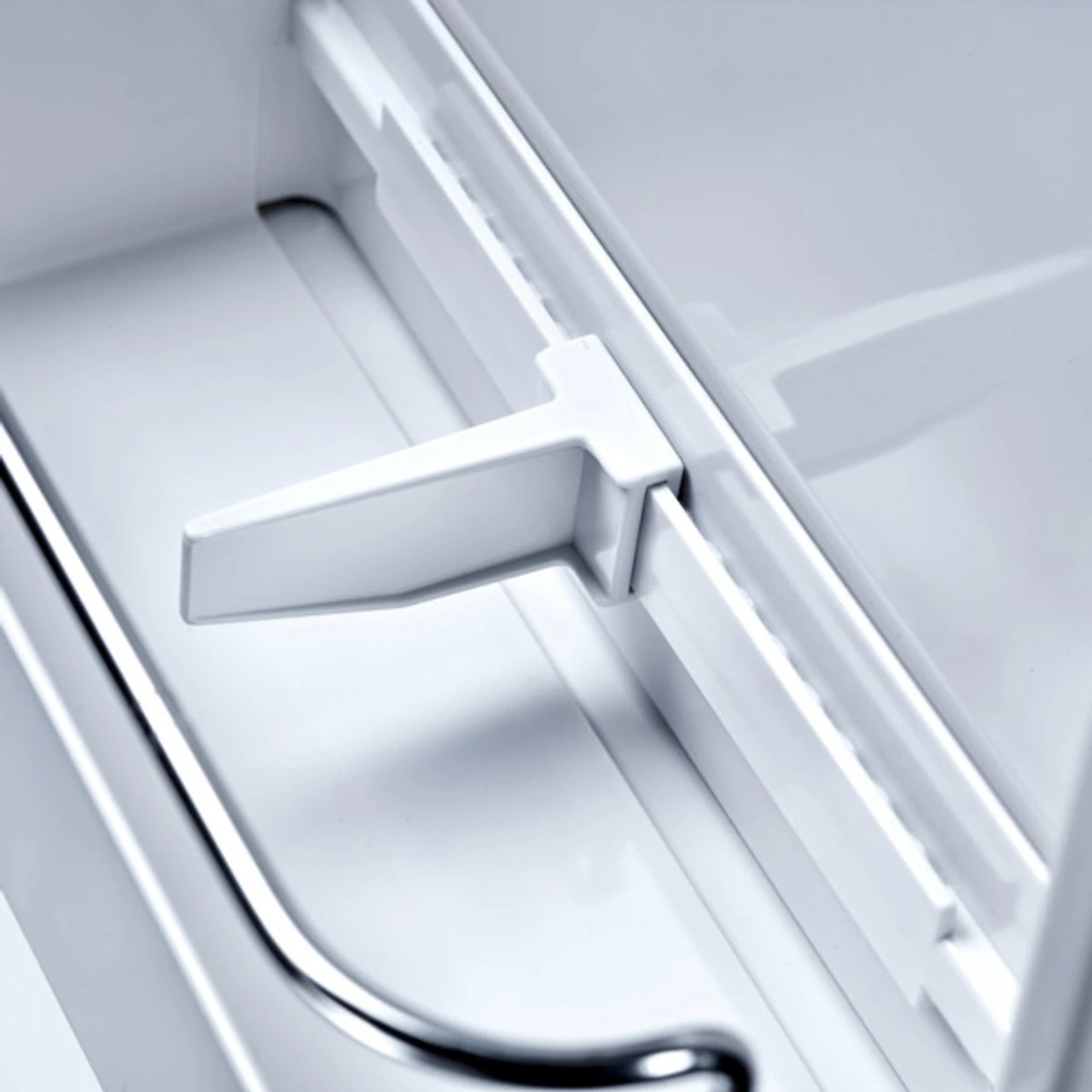 Dometic CRE65 CoolMatic Compressor Motorhome & Campervan Fridge Freezer 8 Dometic CRE65 CoolMatic Compressor Motorhome & Campervan Fridge Freezer - Image 6