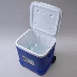 Igloo Ice Cube 60 Roller Wheeled Ice Chest Cool Box 7 Igloo Ice Cube 60 Roller Wheeled Ice Chest Cool Box -Outdoor Gear Store igloo 45097 05875.1493660922