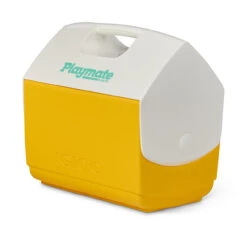 Igloo Playmate Elite Portable Lunch Cool Box - Various Colours -Outdoor Gear Store igloo playmate elite special edition yellow lunch cool box 32817 01 70281.1643111063