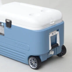 Igloo MaxCold 60 Roller Cool Box Wheeled Ice Chest 11 Igloo MaxCold 60 Roller Cool Box Wheeled Ice Chest -Outdoor Gear Store maxcold 60 quart drain wheels 91414.1425296384